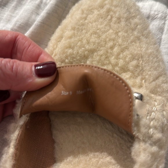 Furry slides - Picture 4 of 6